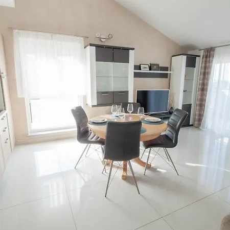 Appartement Nebo Ii Pula
